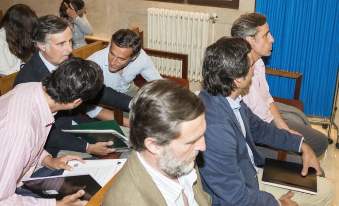 DE NUEVO A LOS PODEROSOS SE LES REBAJAN LAS PENAS